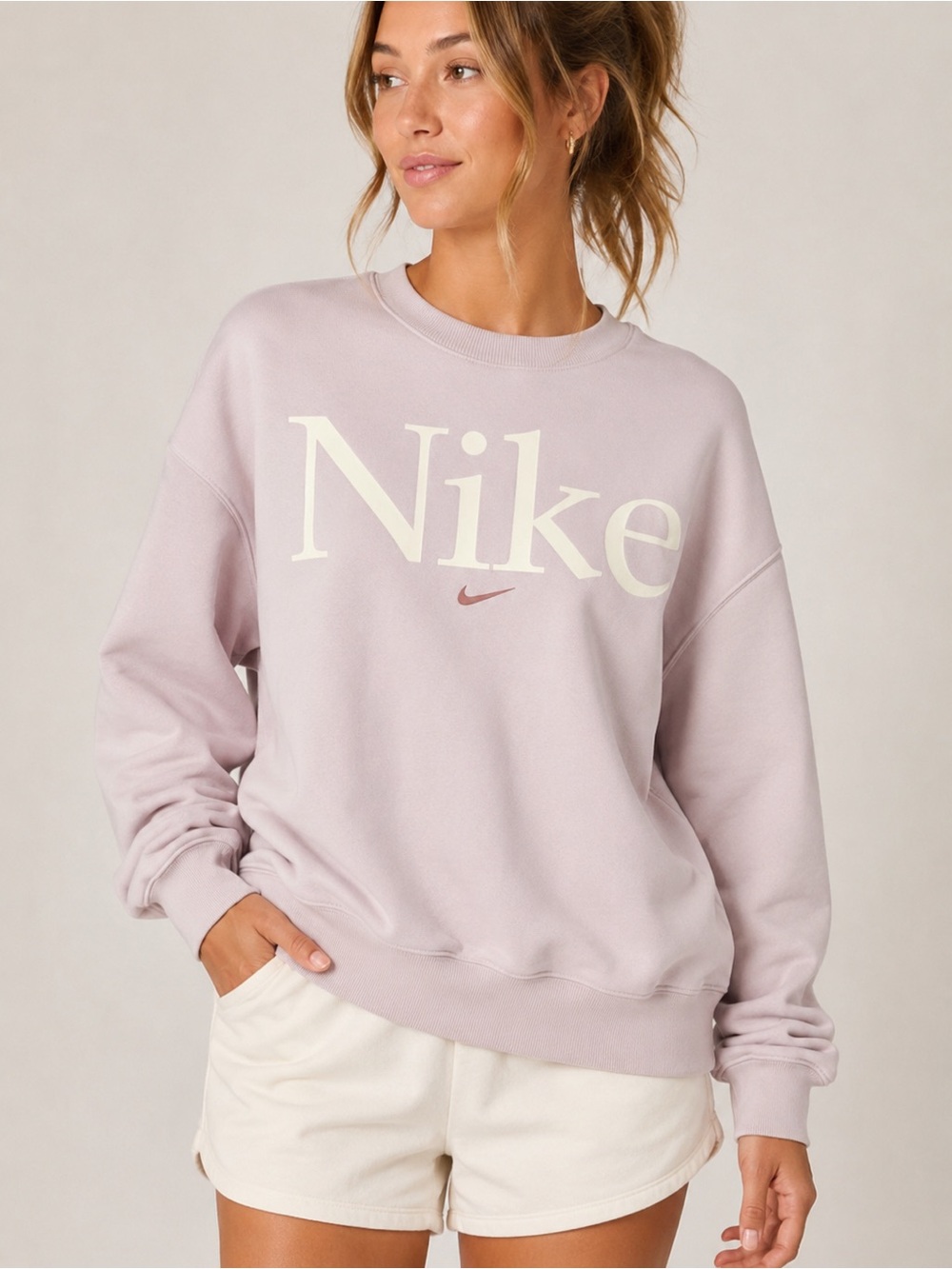 Nike Women’s M Logo Sweatshirt Classic Activewear Athleisure Sport Pullover Top
